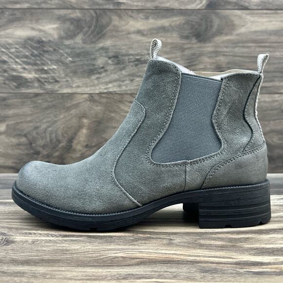NIB Earth Origins Roxana 8W WIDE Chelsea Ankle Booties Boots Iron Grey Suede - Picture 5 of 12